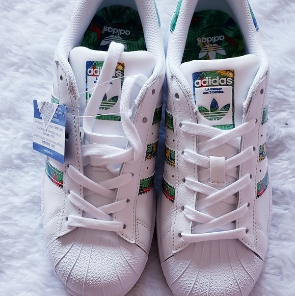 New Womens Superstar J - Picture 4 of 8